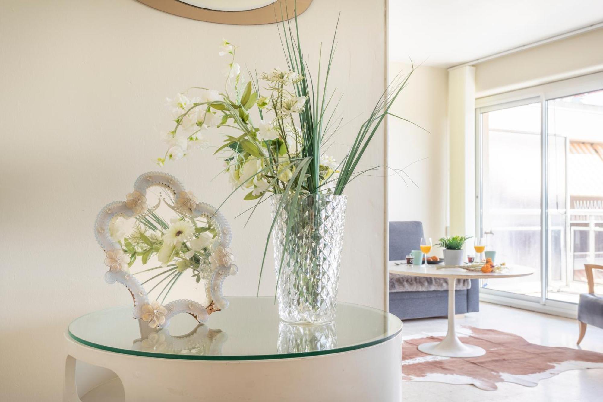 엑상프로방스 Grand T2 Lumineux Et Climatise Avec Balcon 아파트 외부 사진